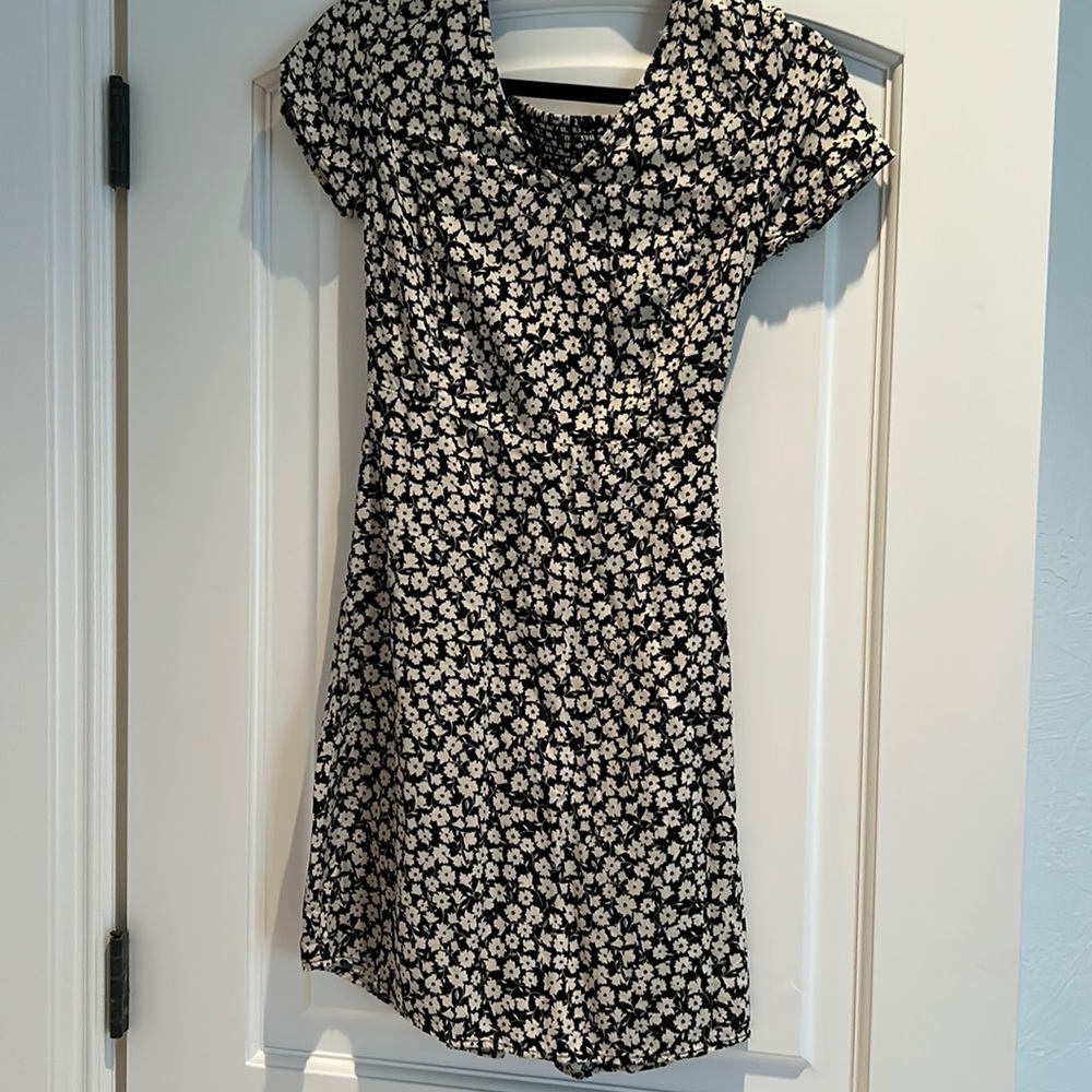 black and white floral dress